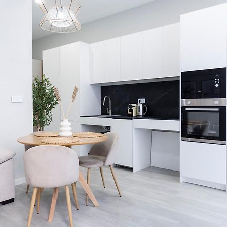 Favara Suites B By Concept Flats Валенсия Экстерьер фото