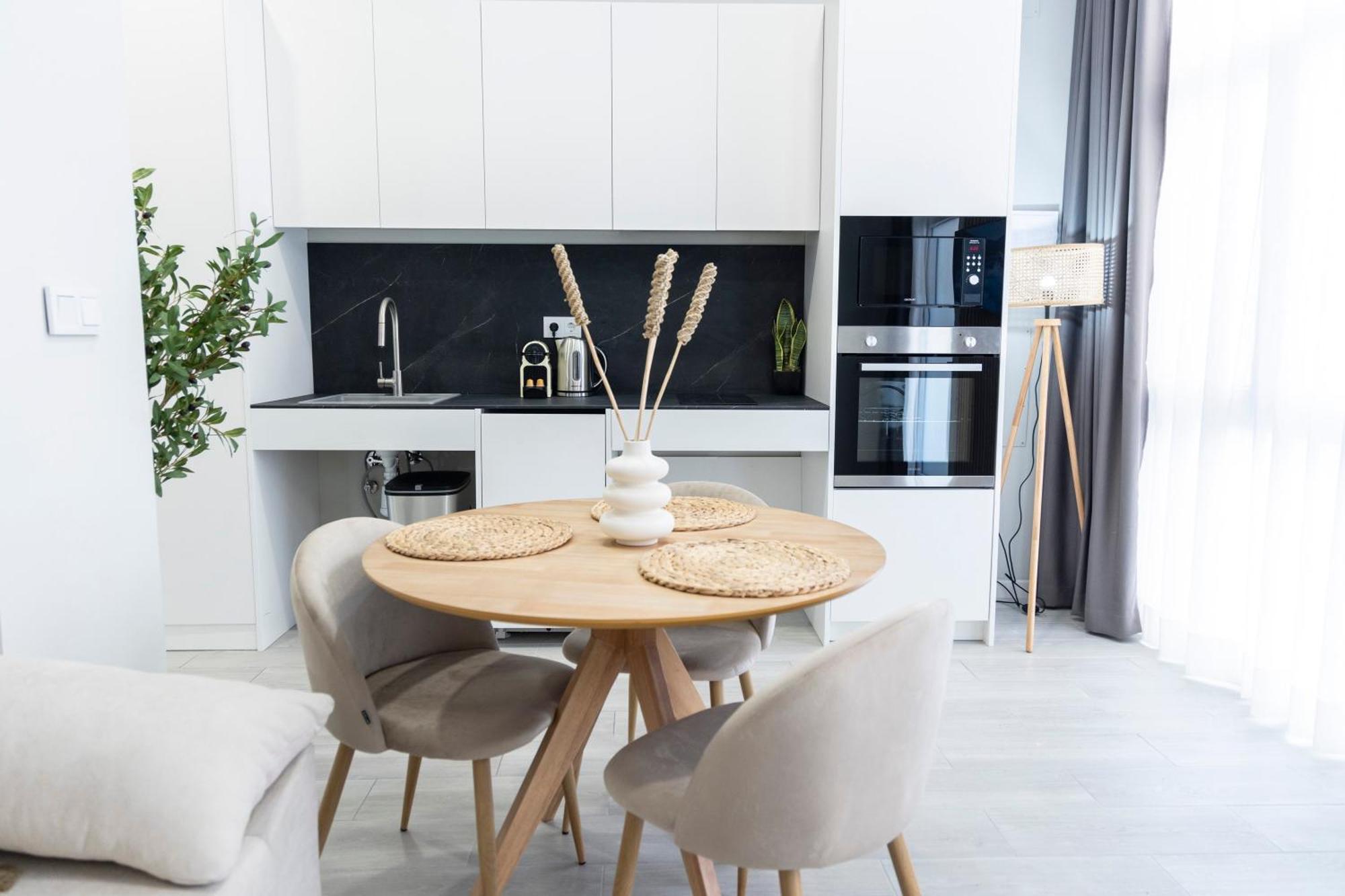 Favara Suites B By Concept Flats Валенсия Экстерьер фото